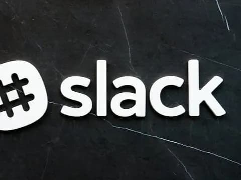 Email → Notification Slack